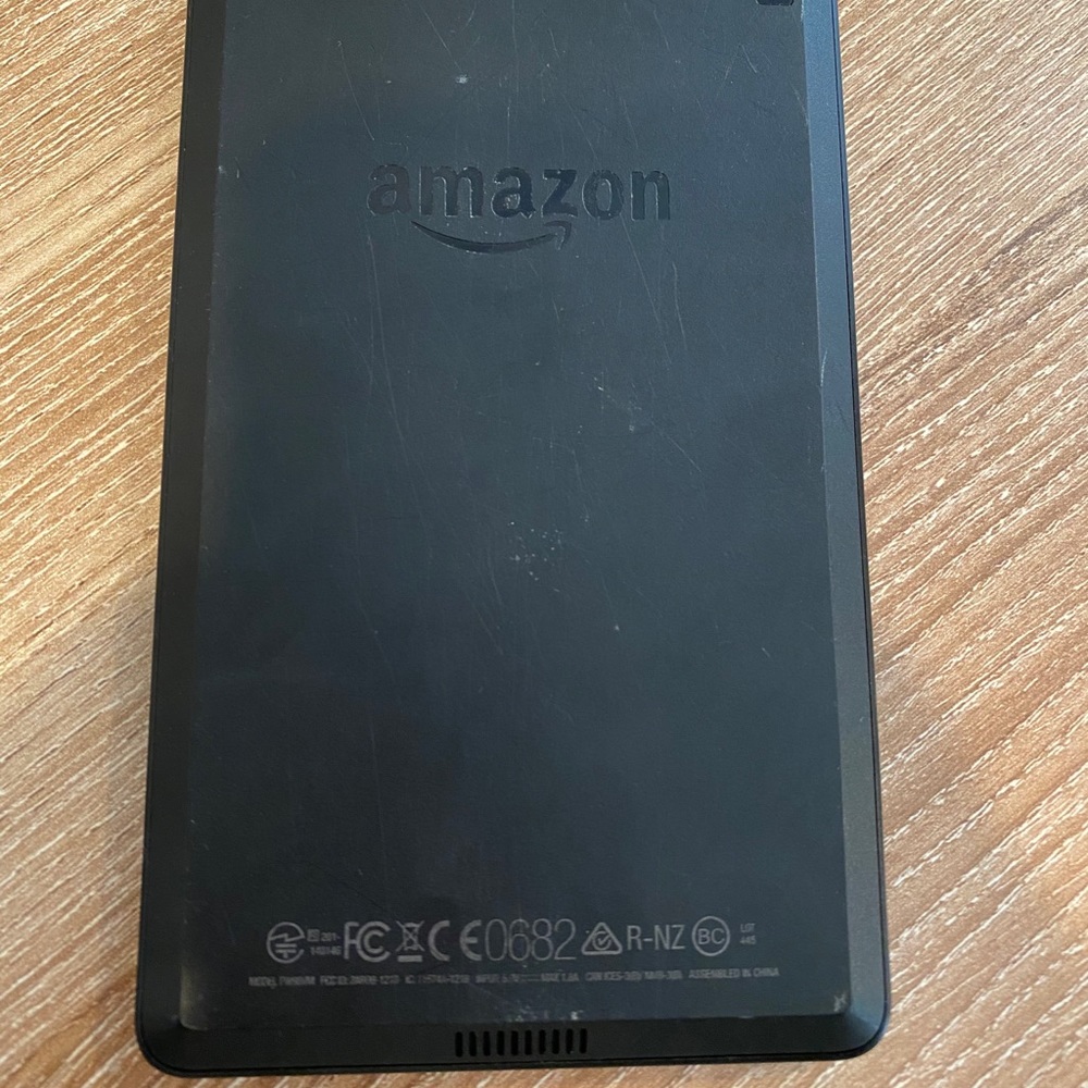 Amazon Kindle Fire - Picture 3 of 4